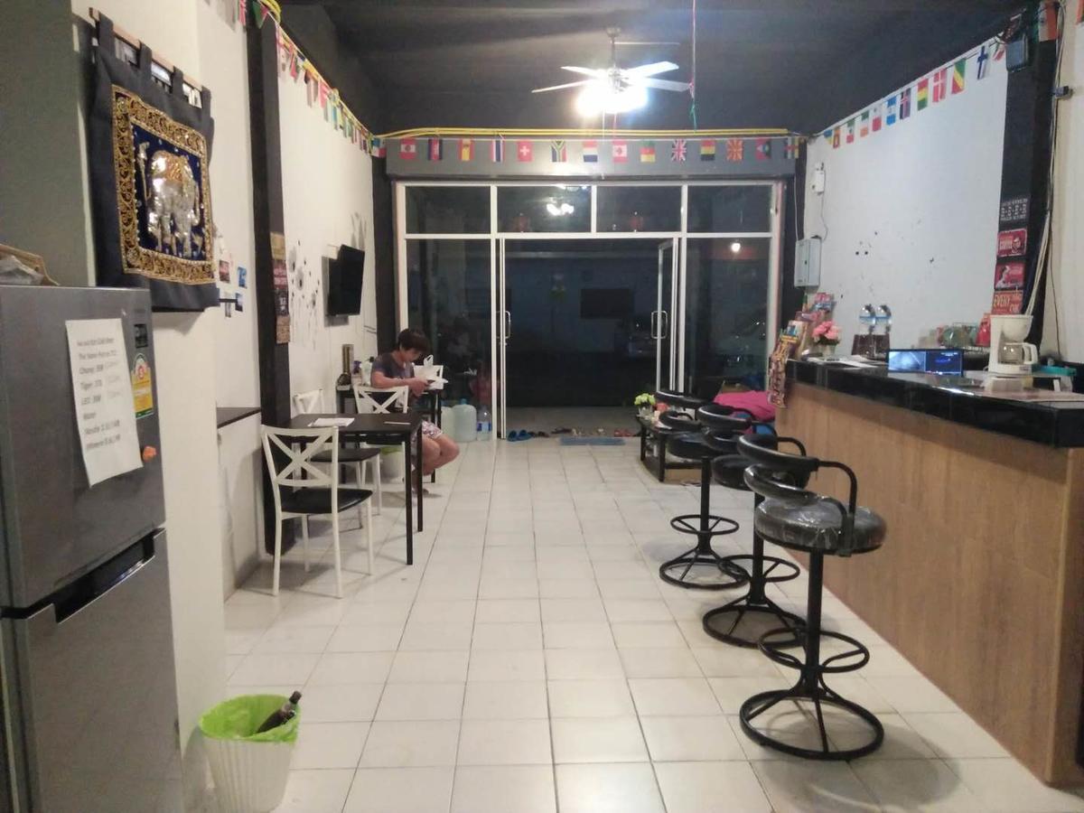 The Galiness International Backpacker Hostel Phuket Patong Eksteriør billede